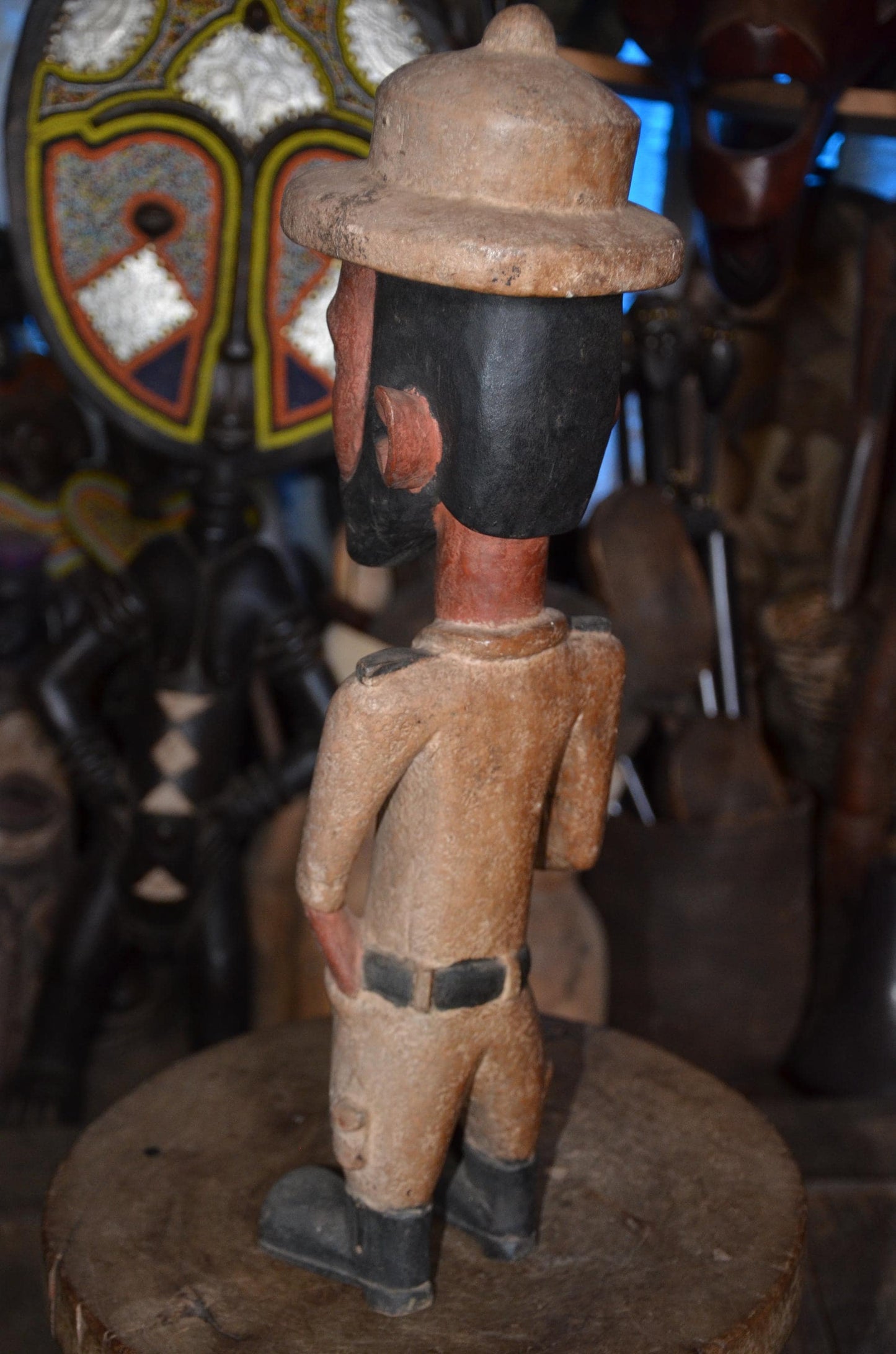 Large African Colon Statue - 28" Hand-Carved Wooden Colonial Soldier Figurine, Armed Guard / Hunter with Rifle.