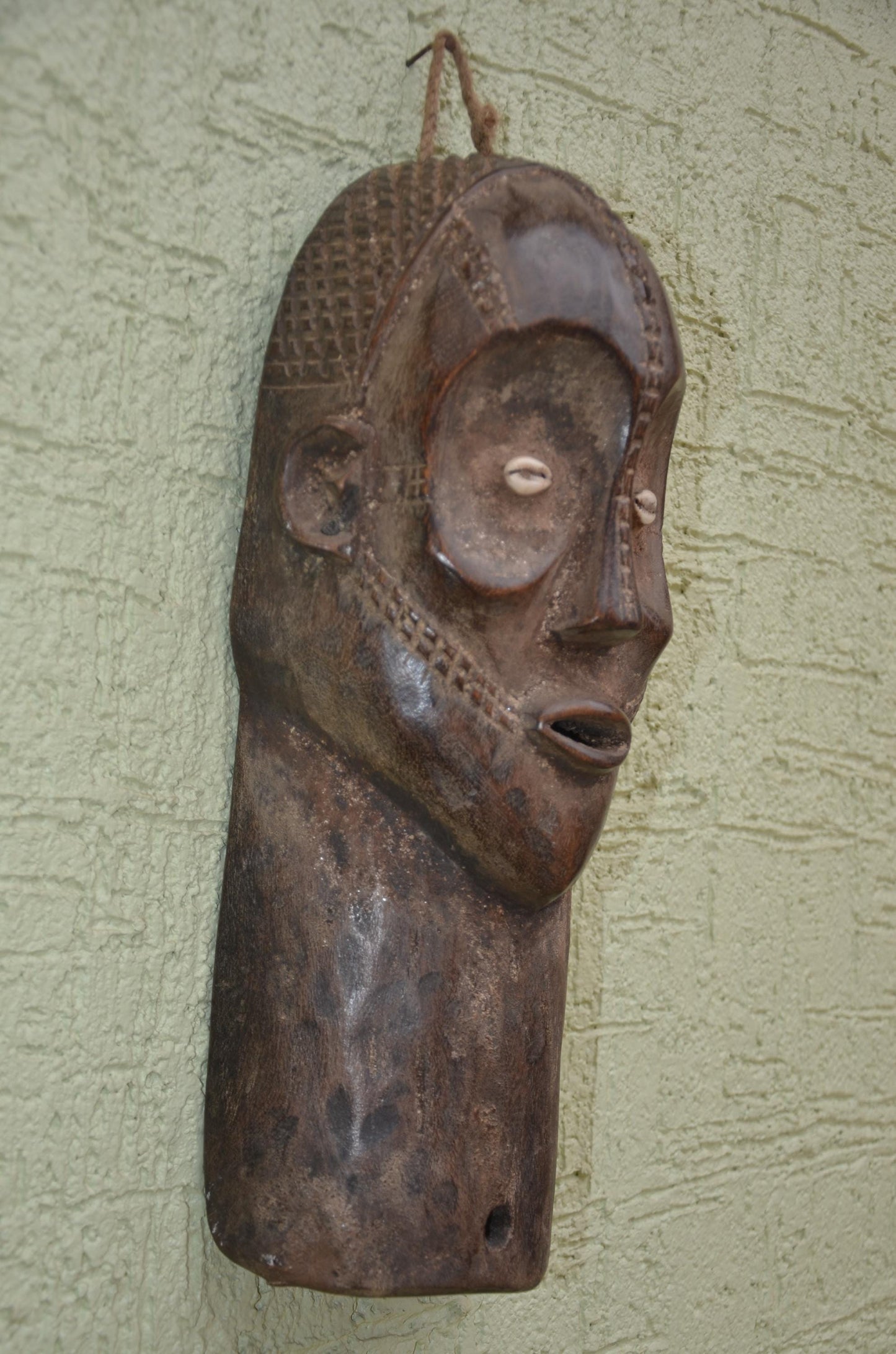 Authentic Bembe Alunga Tribal Mask | Congolese Art
