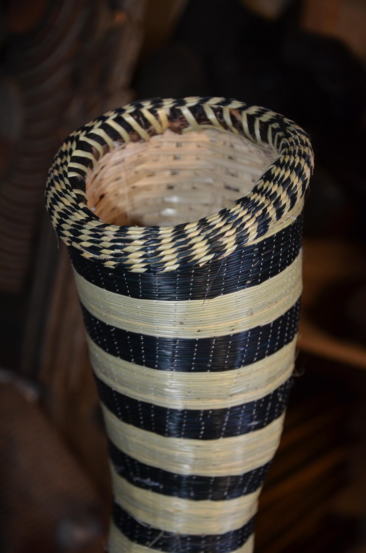 Large Rwandan Sisal Floor Vases – Hand-Dyed Geometric Agaseke Inspired Decor