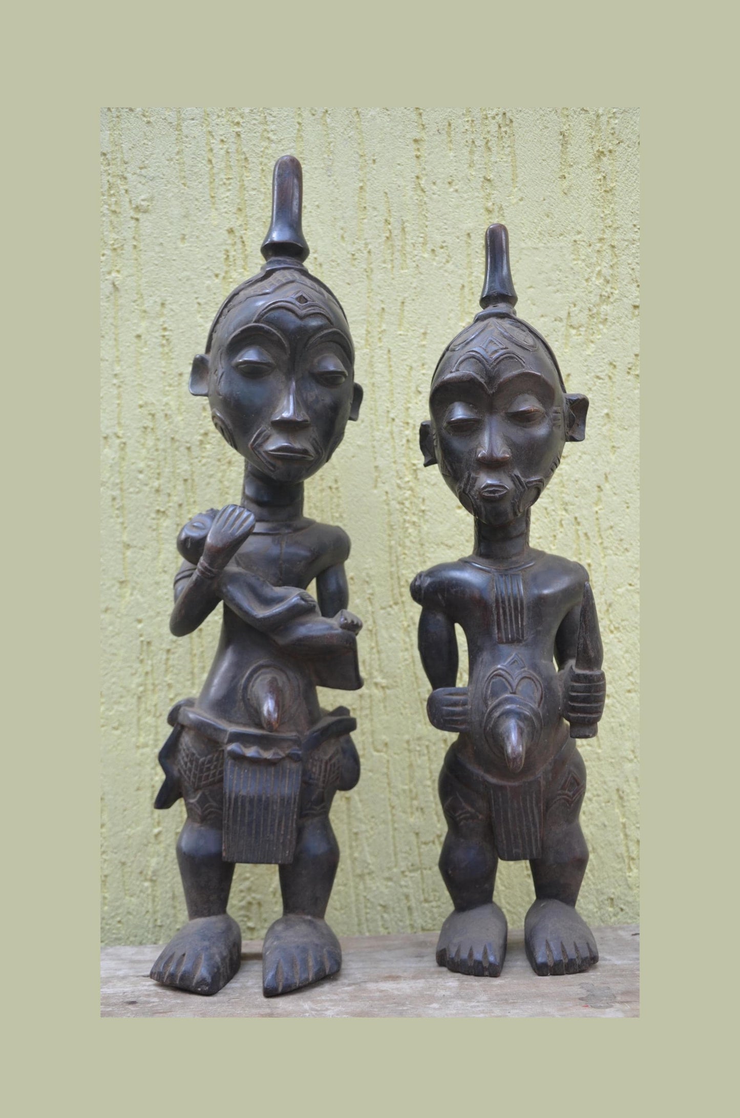 Bena Lulua Couple Figures – 29" Hand-Carved Wood Congo Statues – Tribal Art.