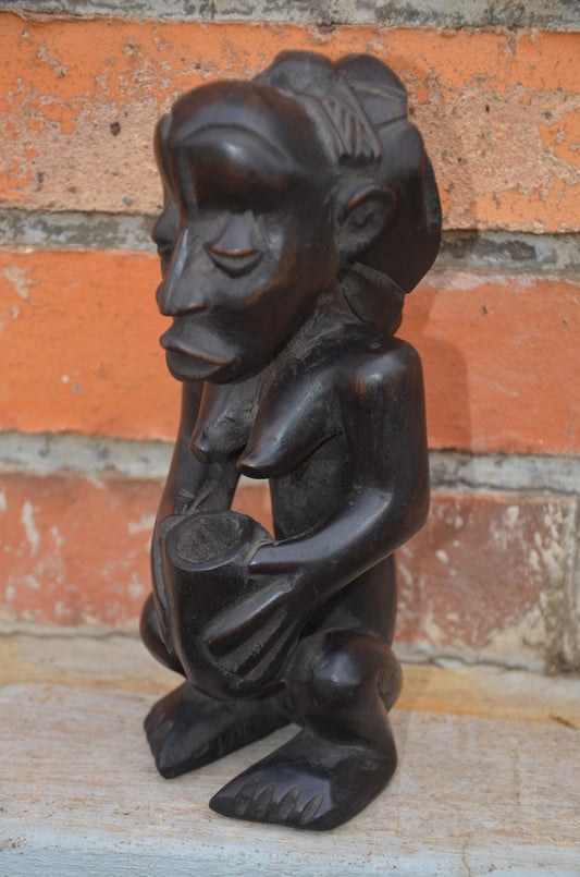 Authentic Luba/Hemba Female Figure with Cup | Congolese Art