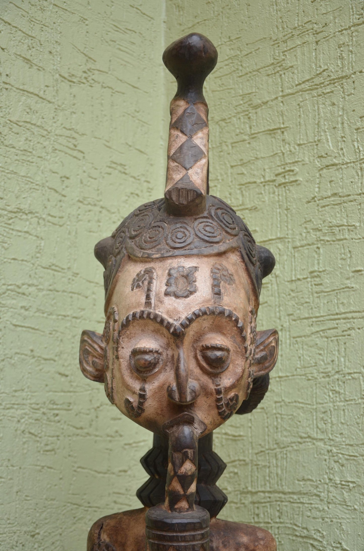 Authentic Idoma Pipe-Smoker Shrine Figure | Nigerian Tribal Art