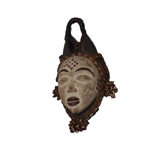 Beaded Bapunu Mask – Hand-Carved Wood Tribal Wall Decor – Gabon African Art