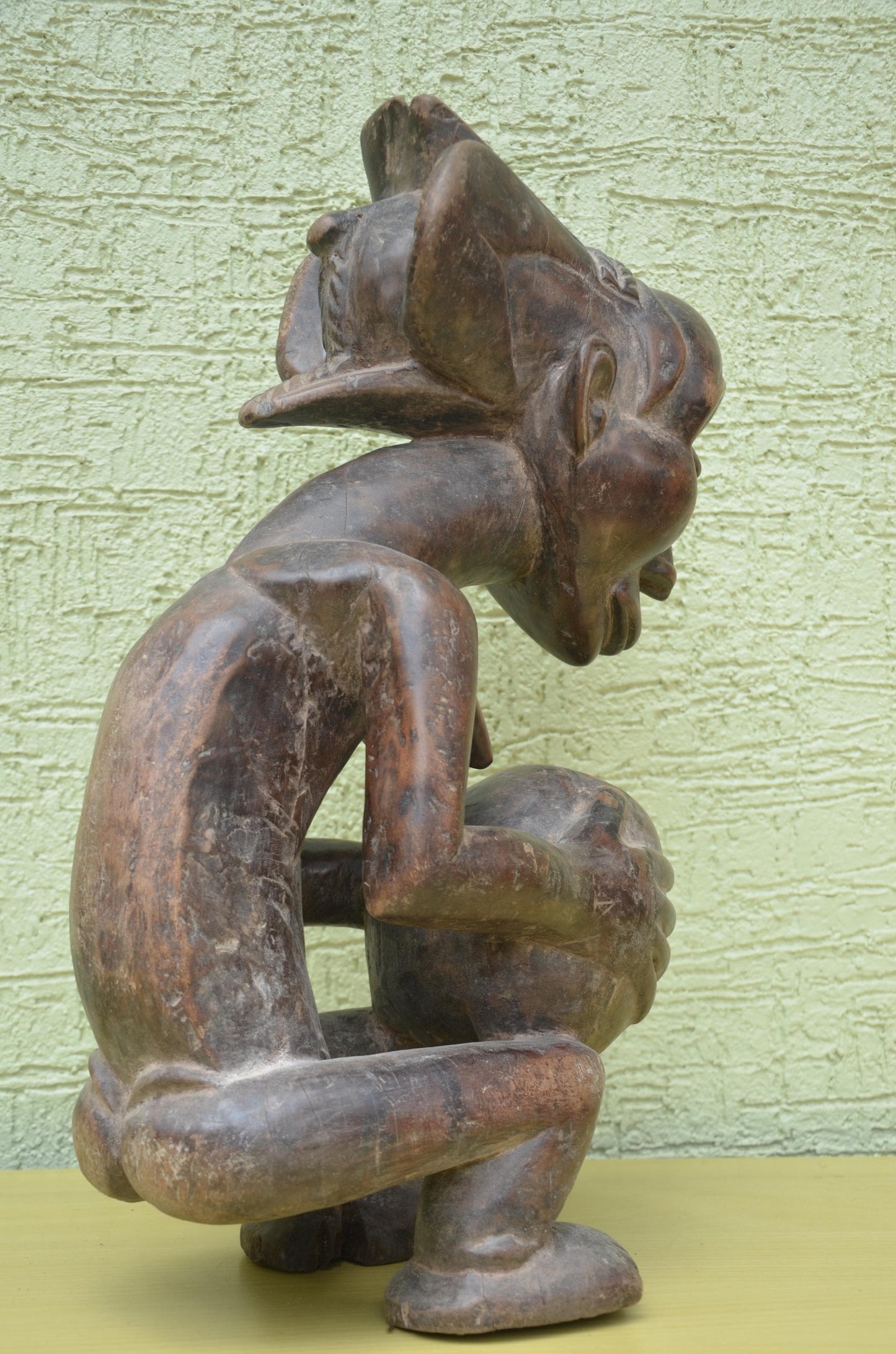 Luba Mboko Bowl Bearer Figure – 20" Congo Wood Statue – African Ancestor Art