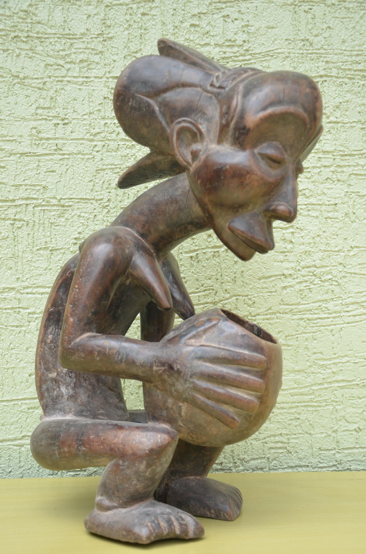 Luba Mboko Bowl Bearer Figure – 20" Congo Wood Statue – African Ancestor Art