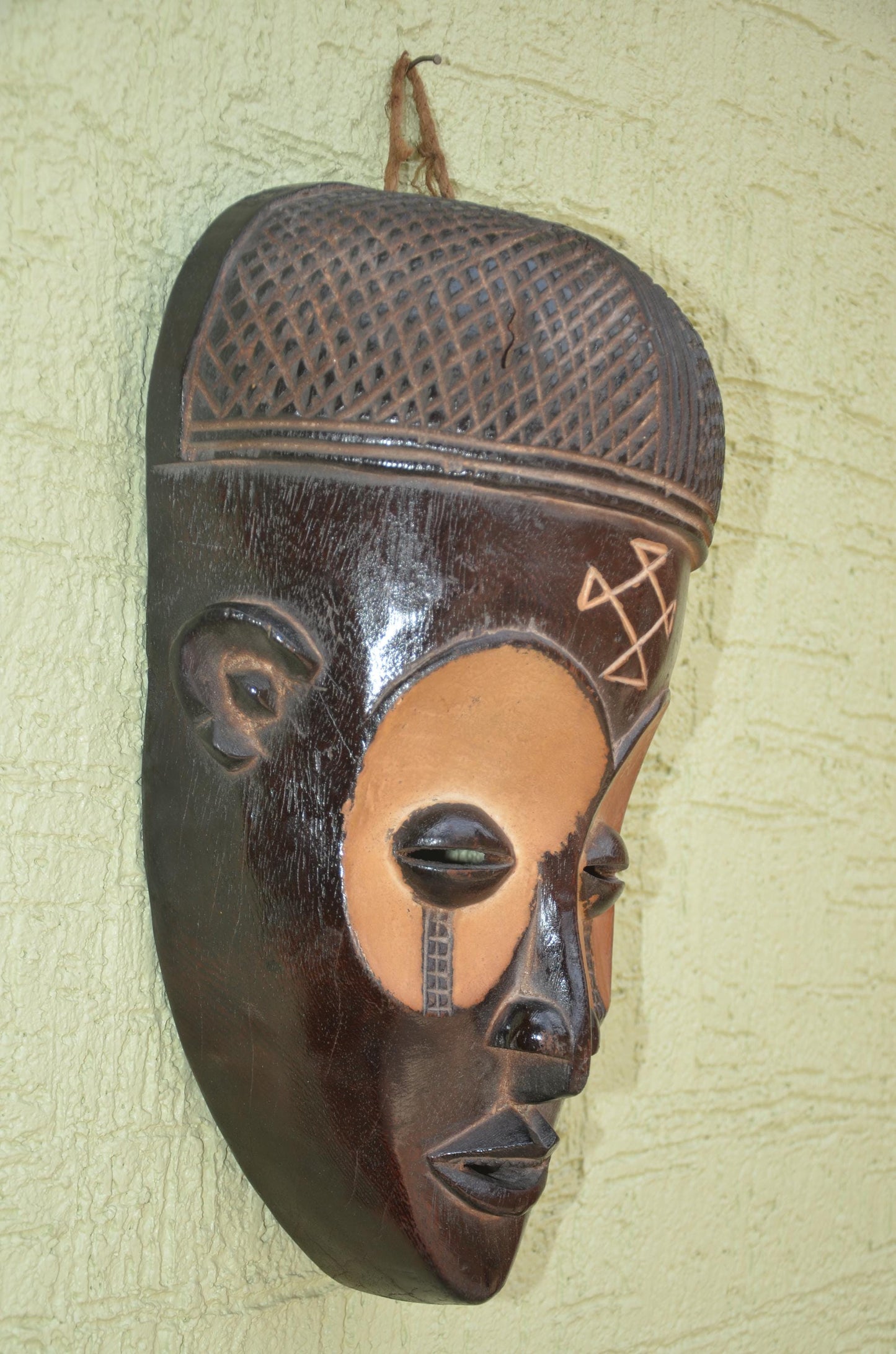 Handmade Chokwe Mwana Pwo Mask – 17" Congo Tribal Wall Art – African Wood Carved Mask