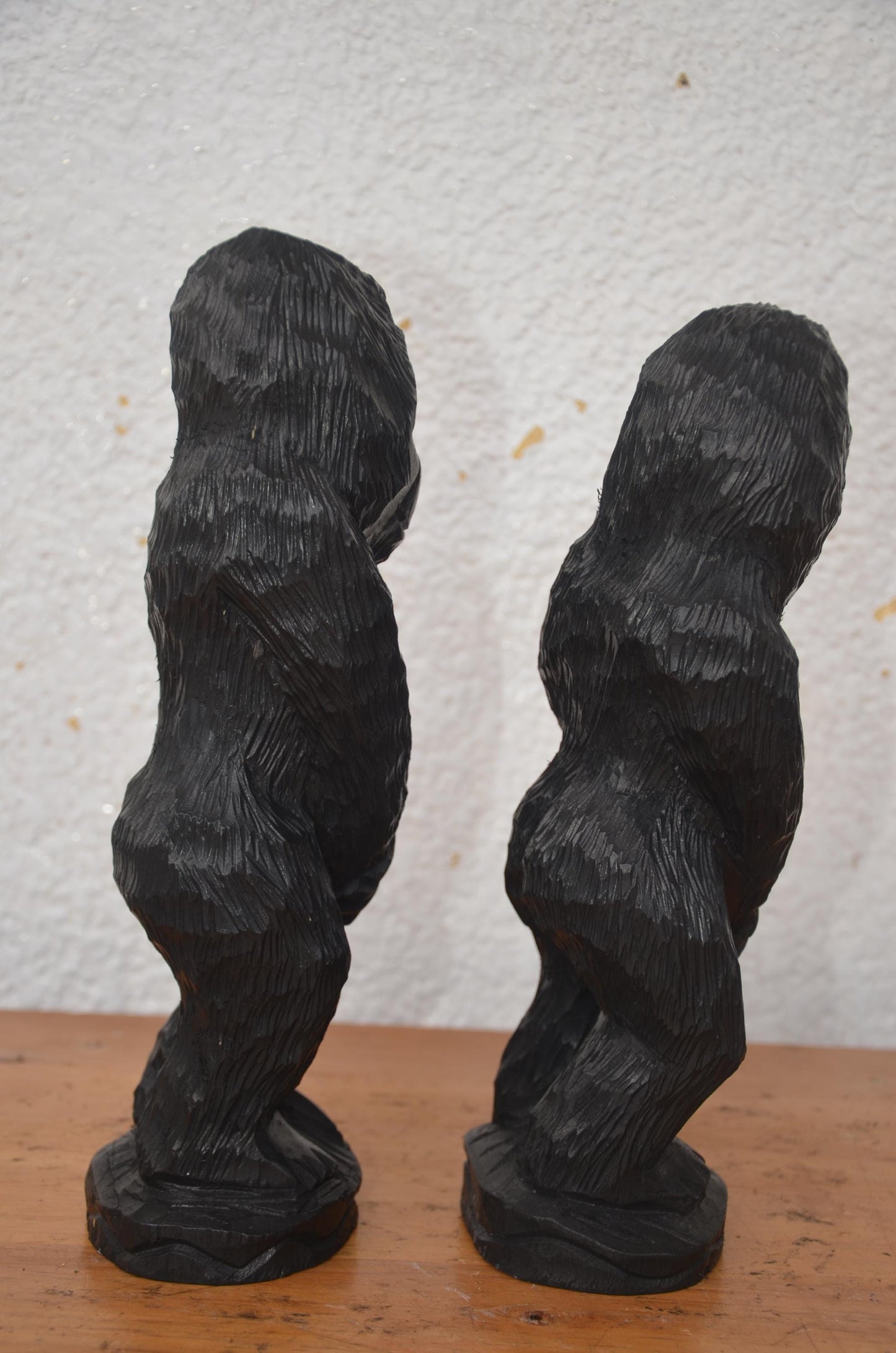 Rwandan Gorilla Couple – 12" Hand-Carved Wood – Volcanoes National Park Art