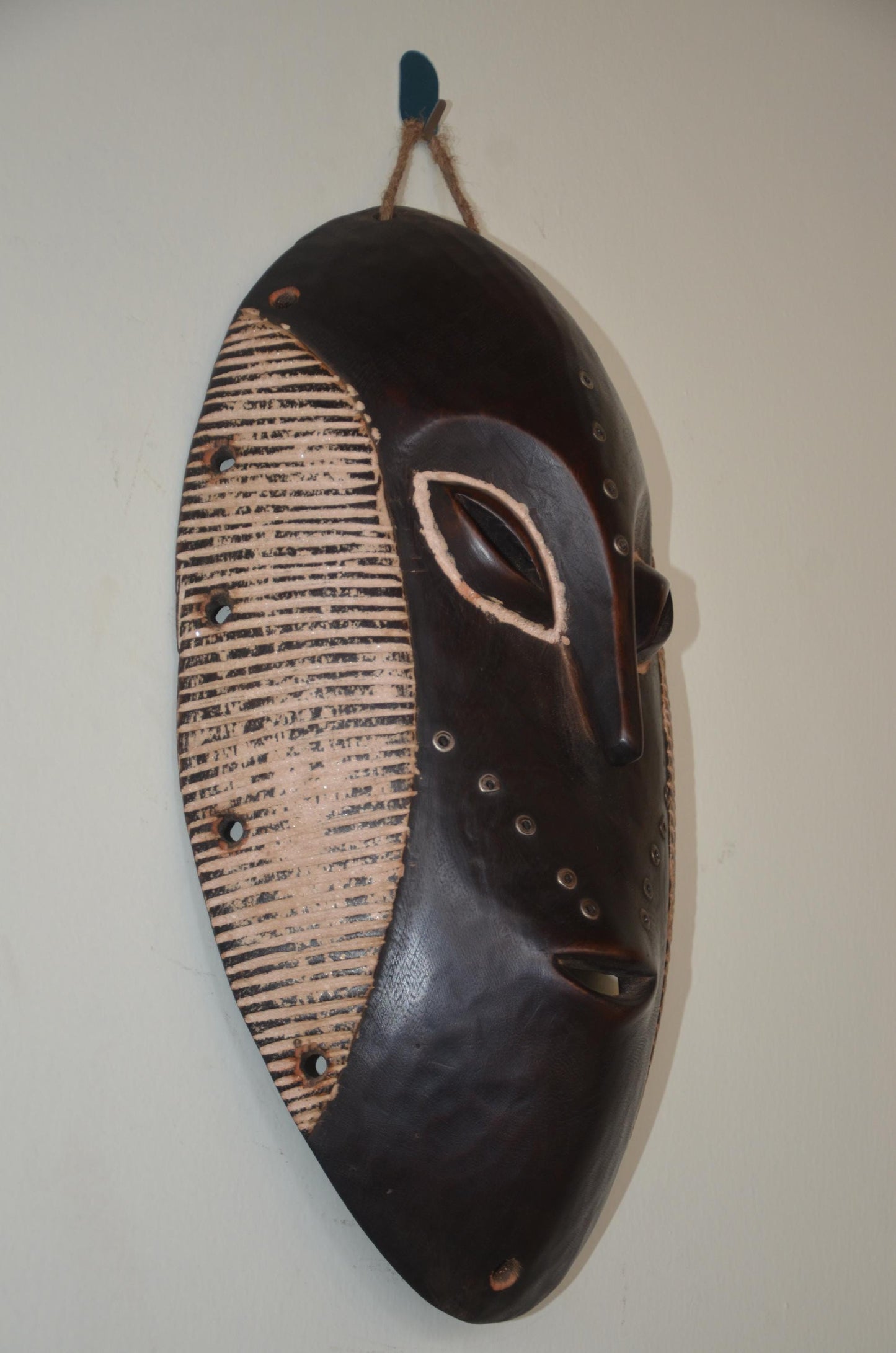 Mahongwe Mask – 19" Hand-Carved Wood – Gabon African Tribal Spirit Art