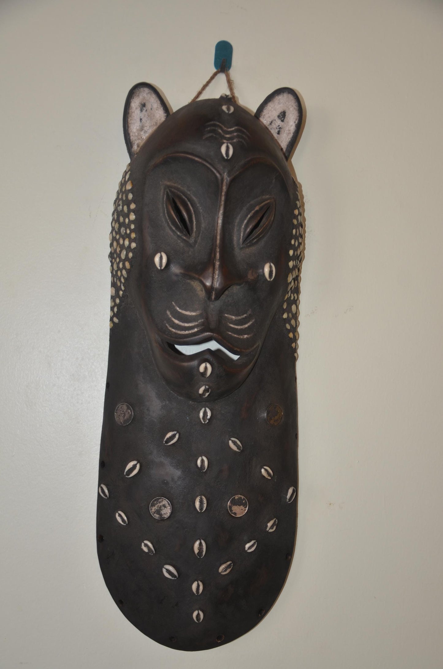 Edo Leopard Head Mask – 28" Hand-Carved Wood – Benin Kingdom African Art
