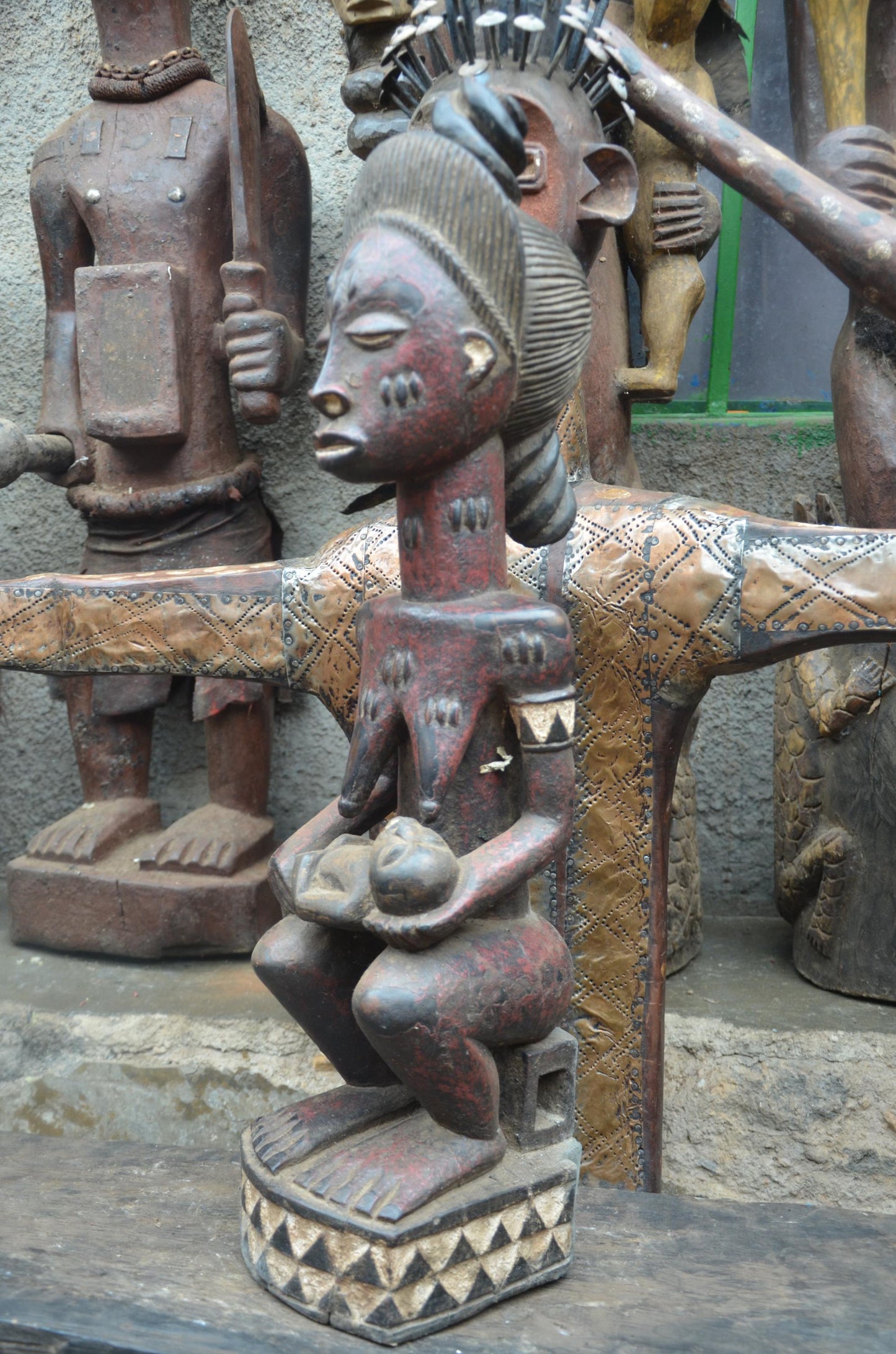 African Pende Maternity Statue – Hand-Carved Wood Mother & Child – Congo Art