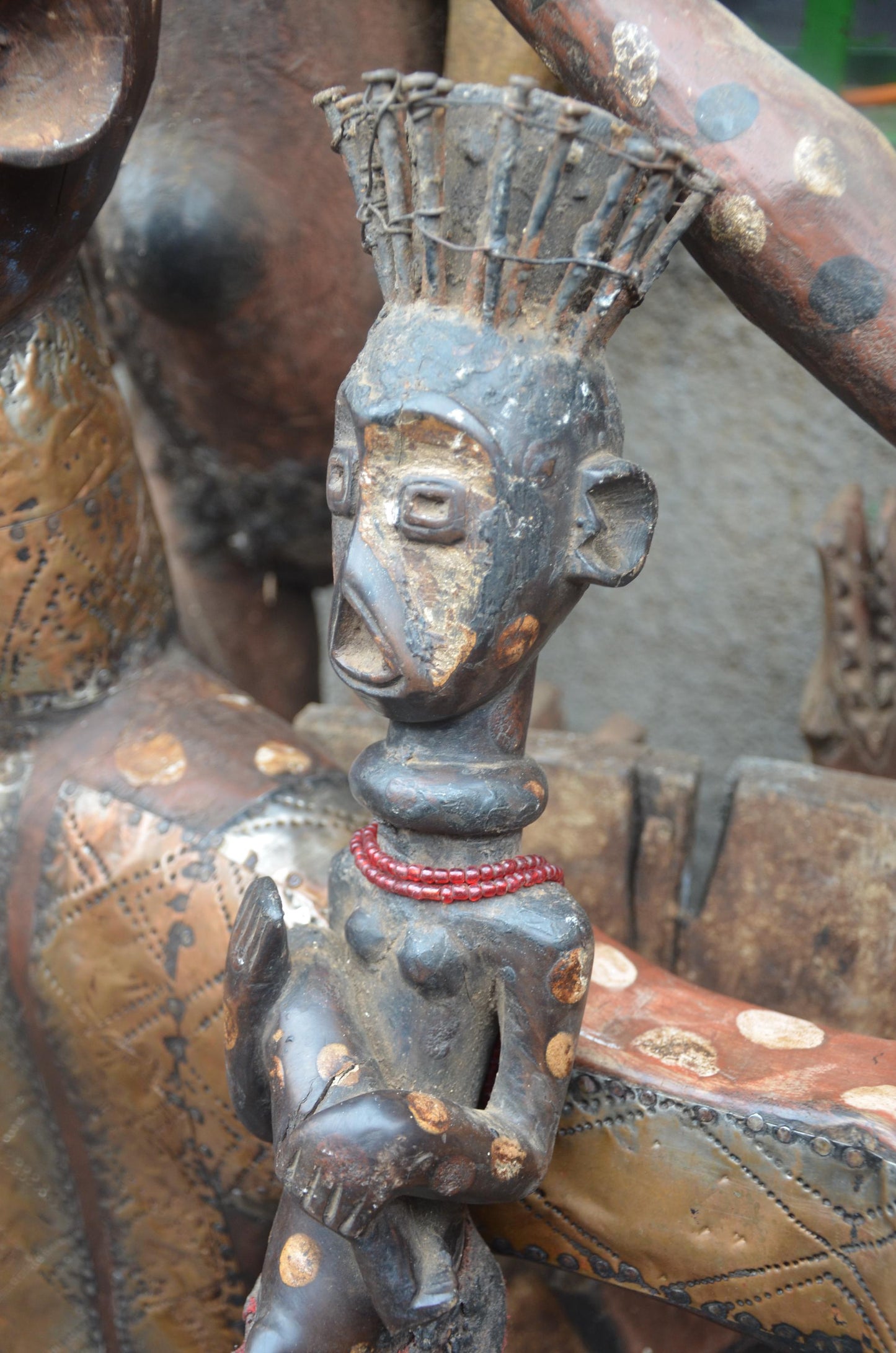 Kongo Nkisi Nkondi Couple Statues – Nailed Wood Power Figures – Tribal Art