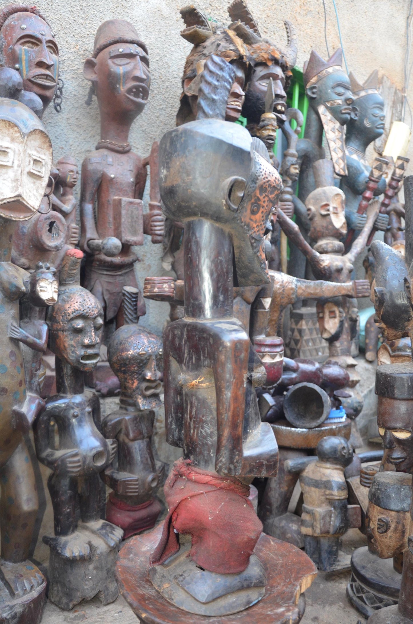 African Songye Female Power Figure – Hand-Carved Wood Nkisi Tribal Statue