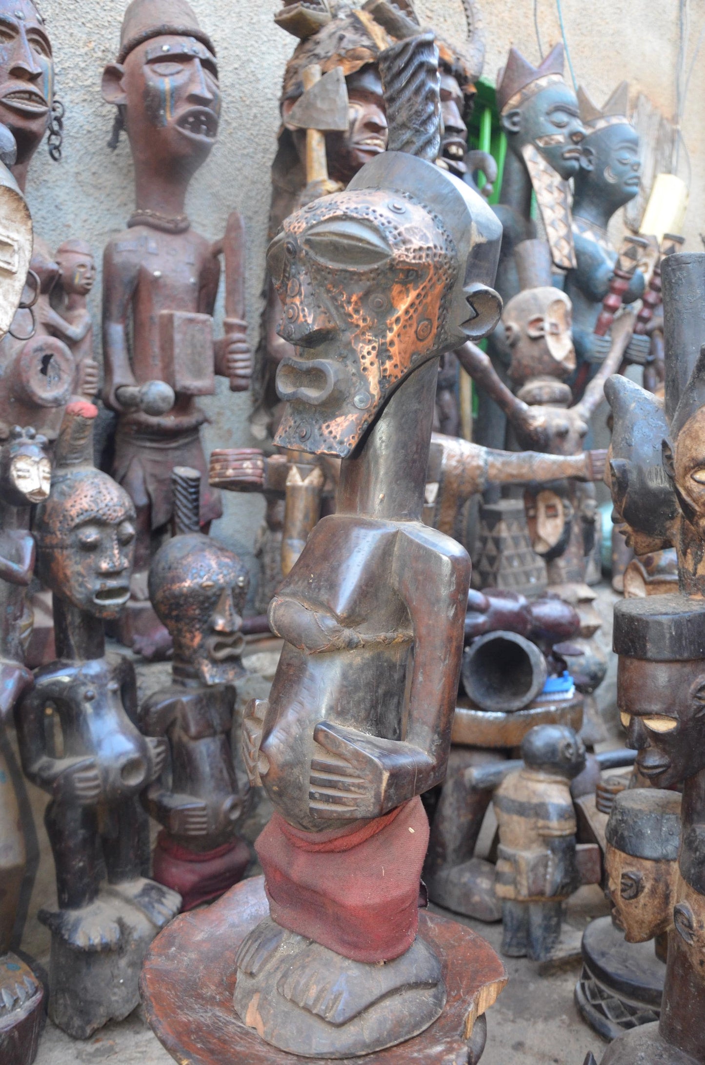 African Songye Female Power Figure – Hand-Carved Wood Nkisi Tribal Statue