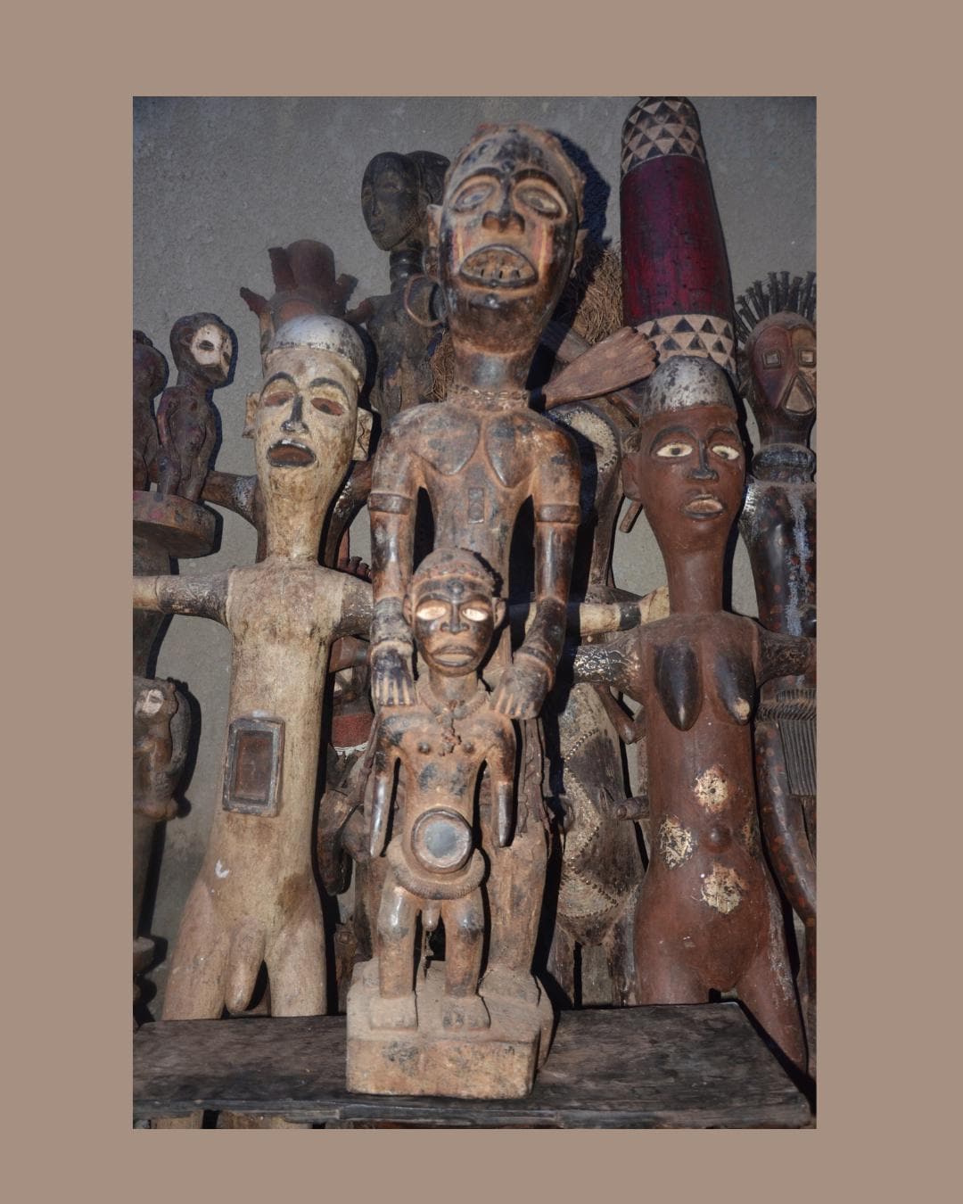 Large Kongo Power Statue – Hand-Carved Wood Multi-Figure Nkisi Art