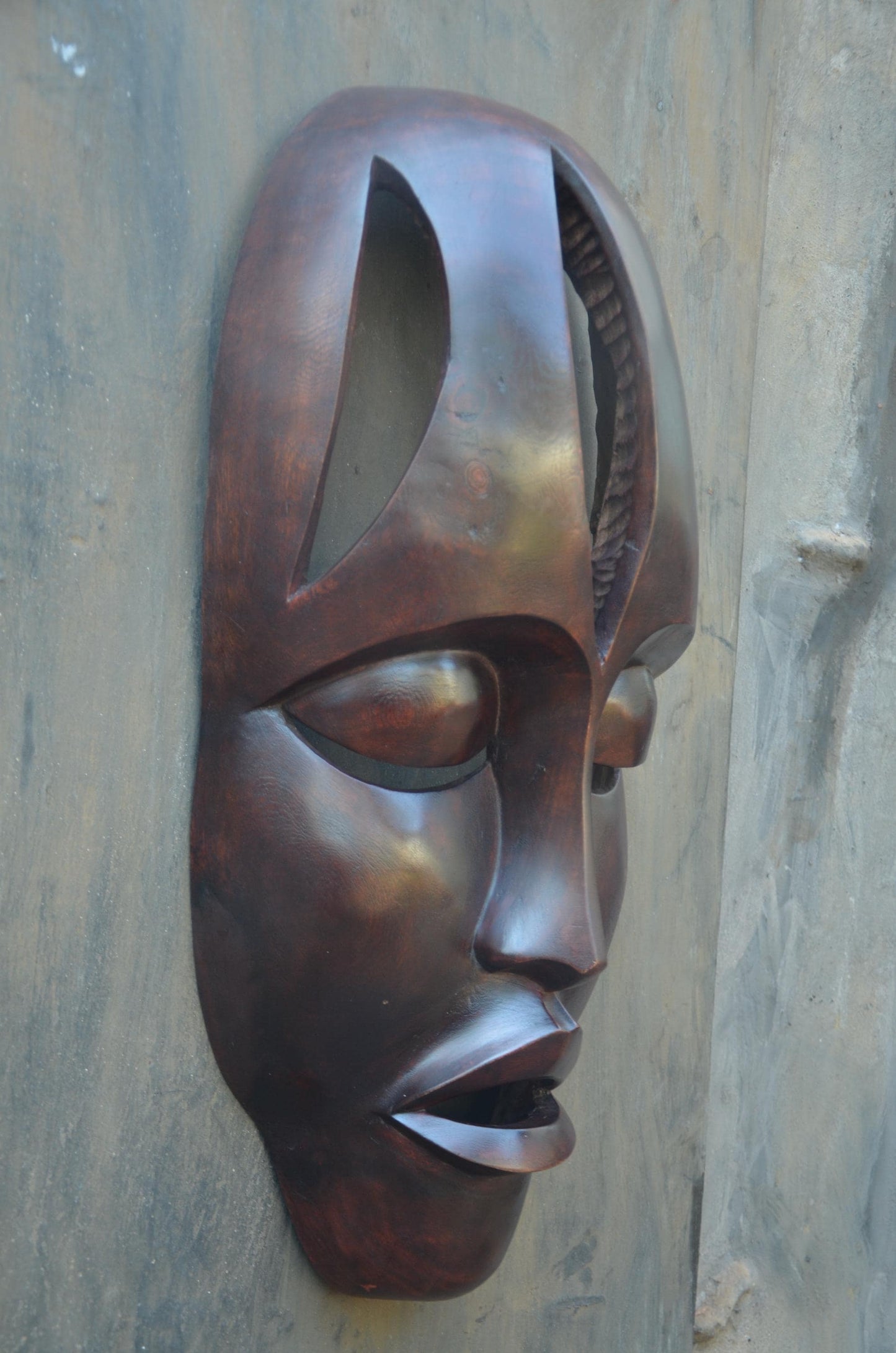 Large Rwandan Wall Mask | Hand-Carved Wood Sculpture | Minimalist Tribal Decor