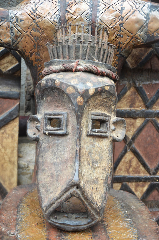 Kongo Power Mask – Hand-Carved Wood Nkisi Mask with Iron Nails – Tribal Art