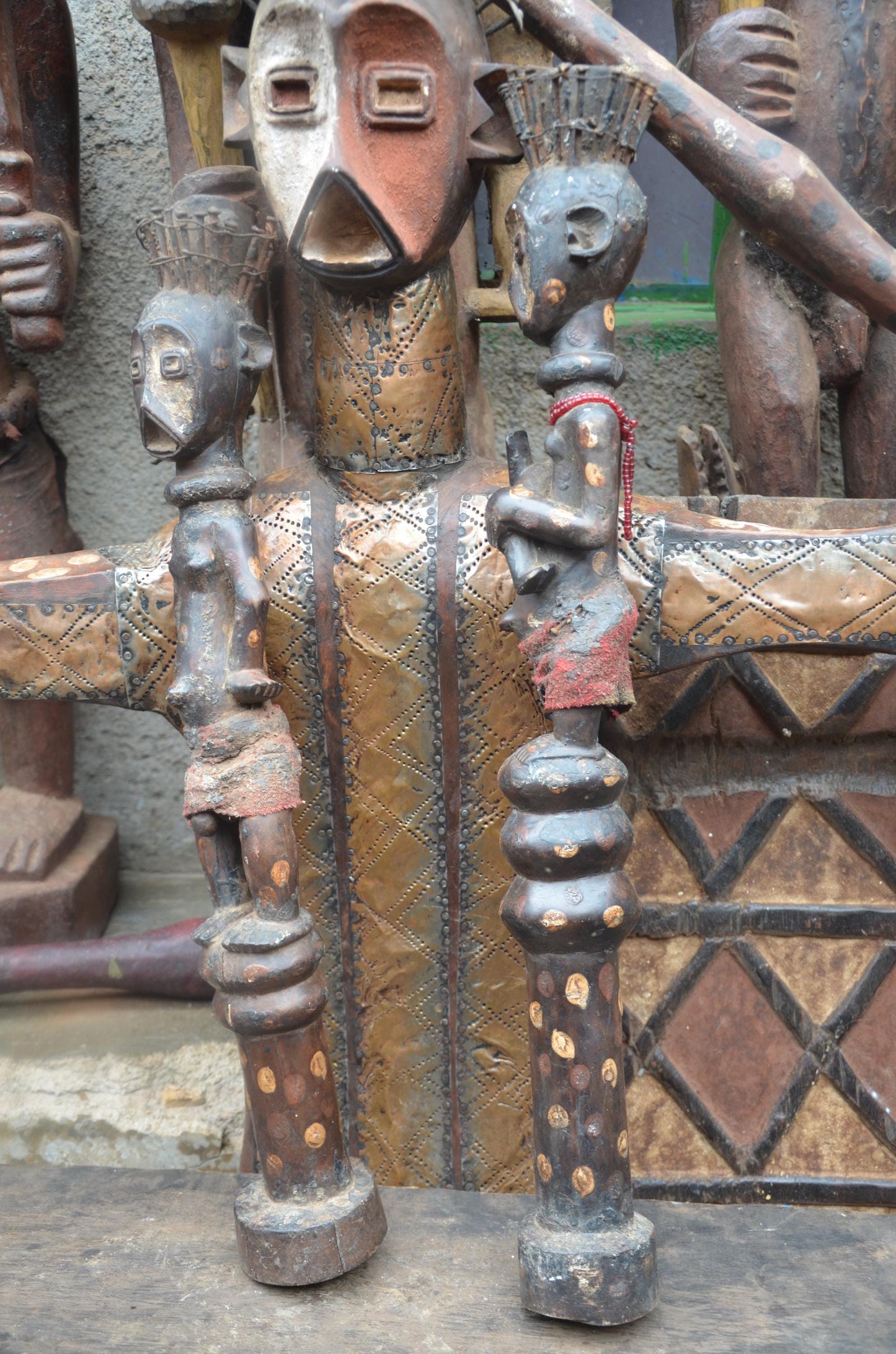 Kongo Nkisi Nkondi Couple Statues – Nailed Wood Power Figures – Tribal Art