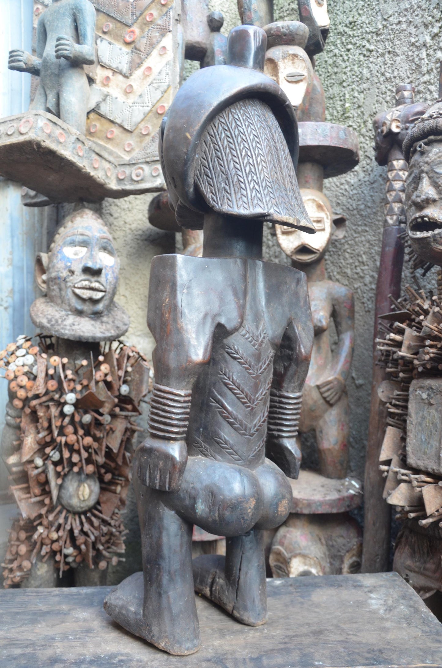 African Mbuyu Male Statue – Hand-Carved Wood Luba Figure – Tribal Art