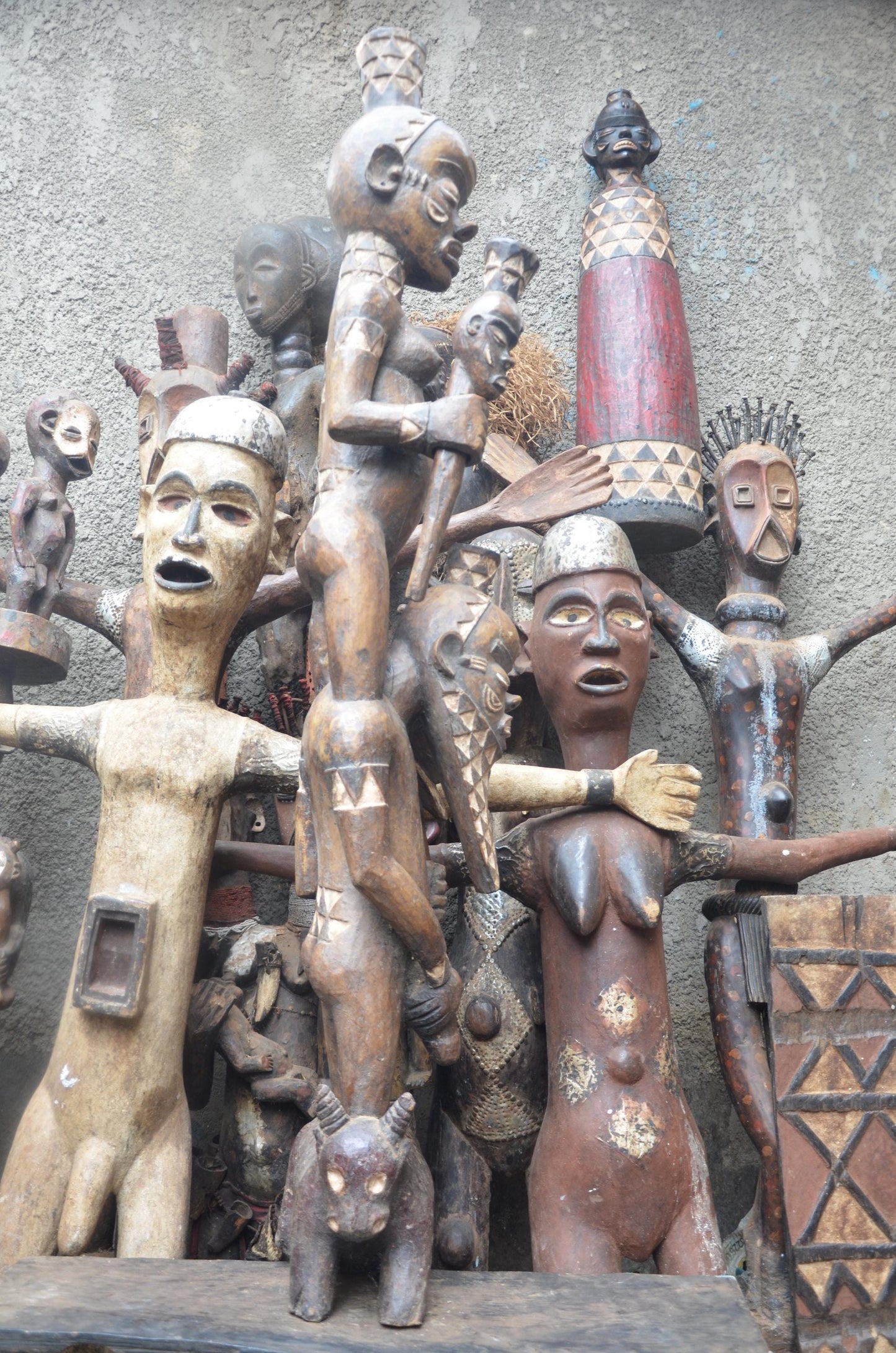 African Kongo-Yombe Maternity Sculpture – Large Wood Mother & Child Statue
