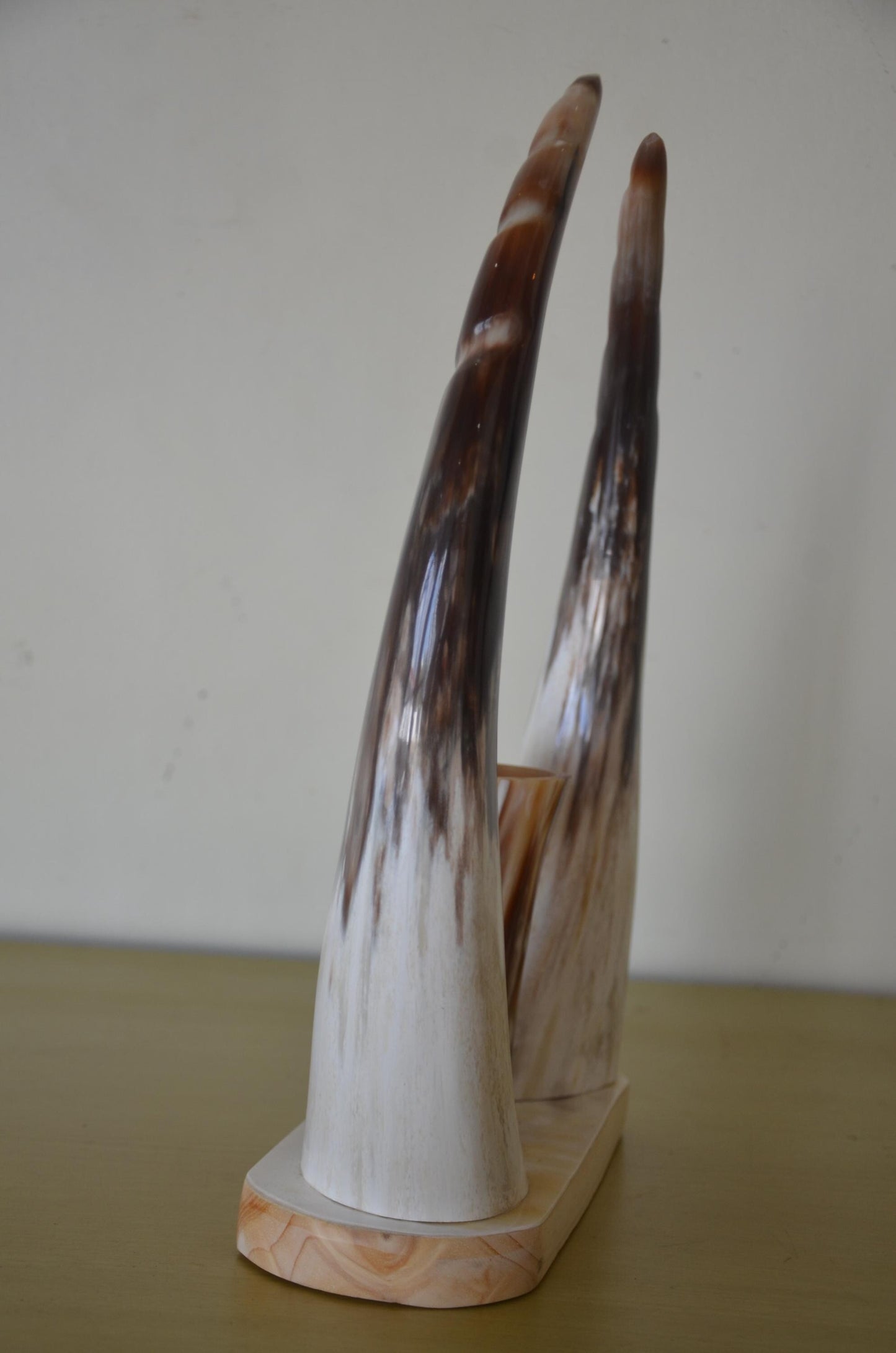 Rwandan Cow Horn Decor | Authentic Traditional Art | Souvenir Statue Plaque